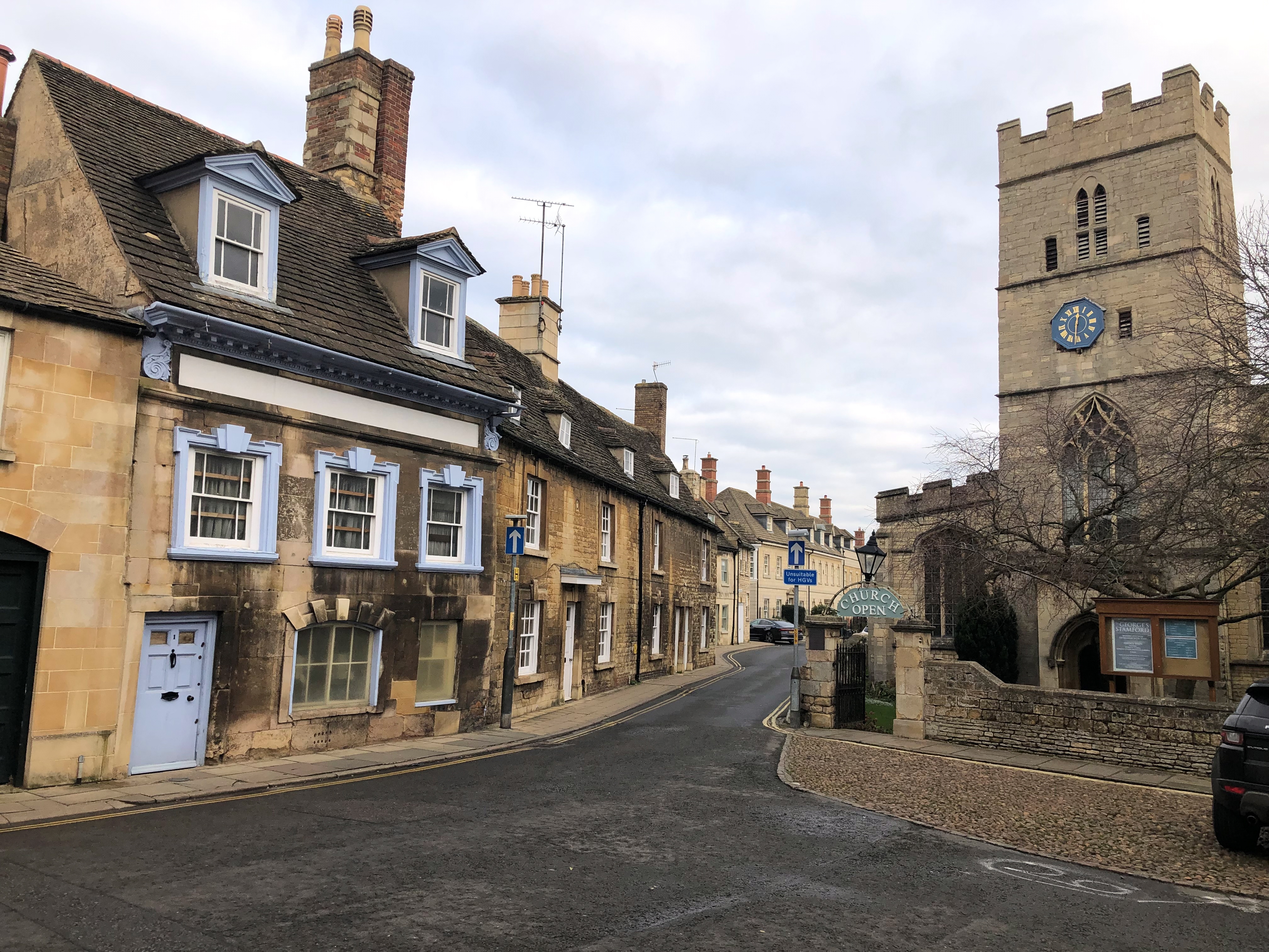 St Georges Sale Preview Image