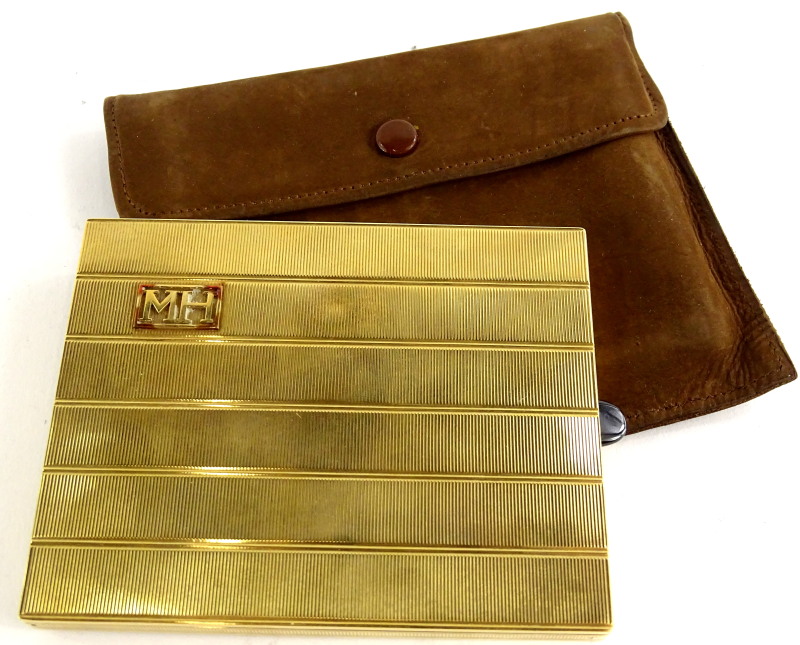 Gold Standard Rises Image