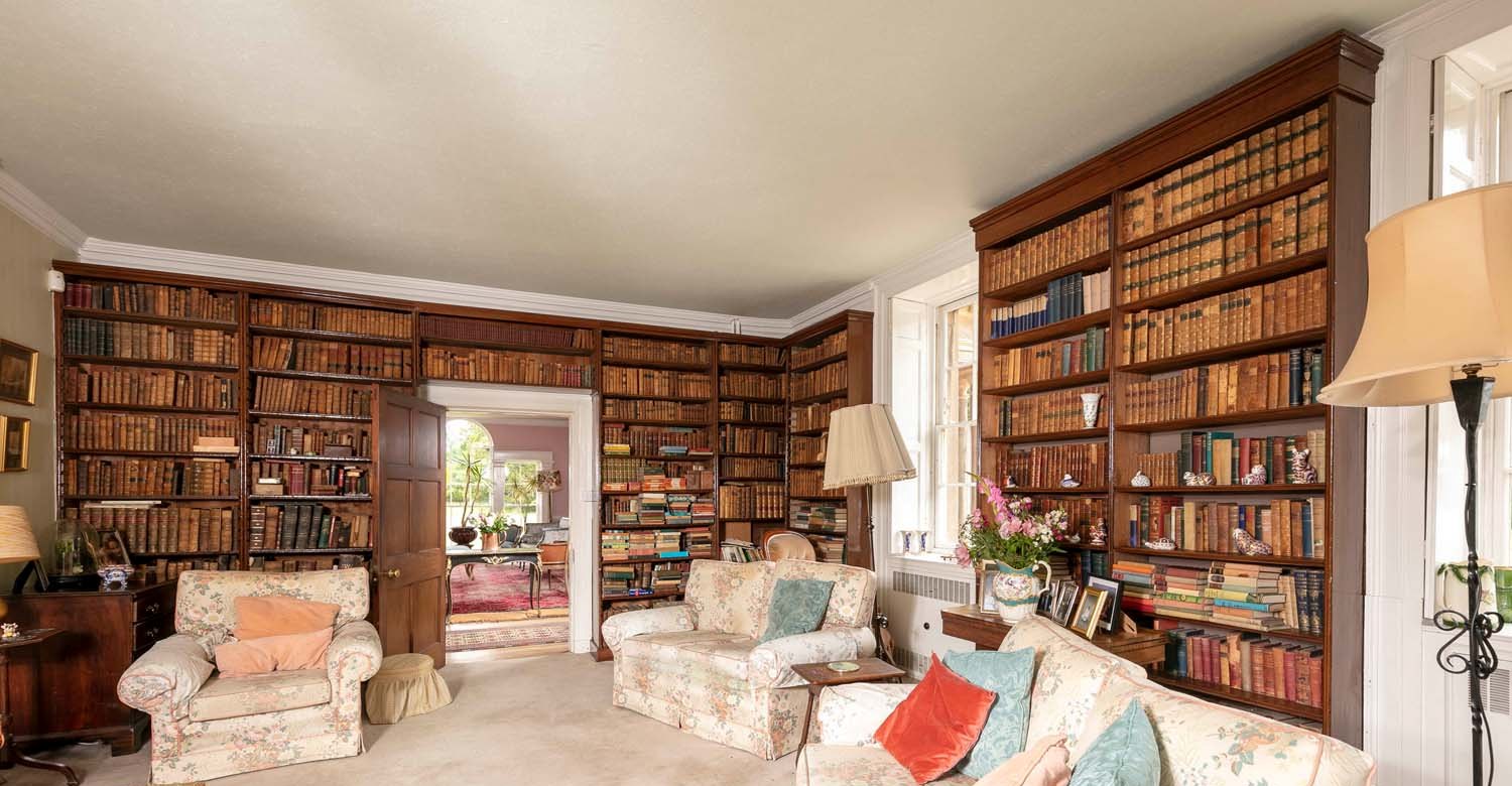 Valuer Career Opportunities Image