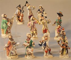 Lot 70 Meissen Monkey Band Group