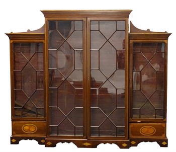 Thumbnail _lot 1b An Edwardian mahogany breakfront bookcase